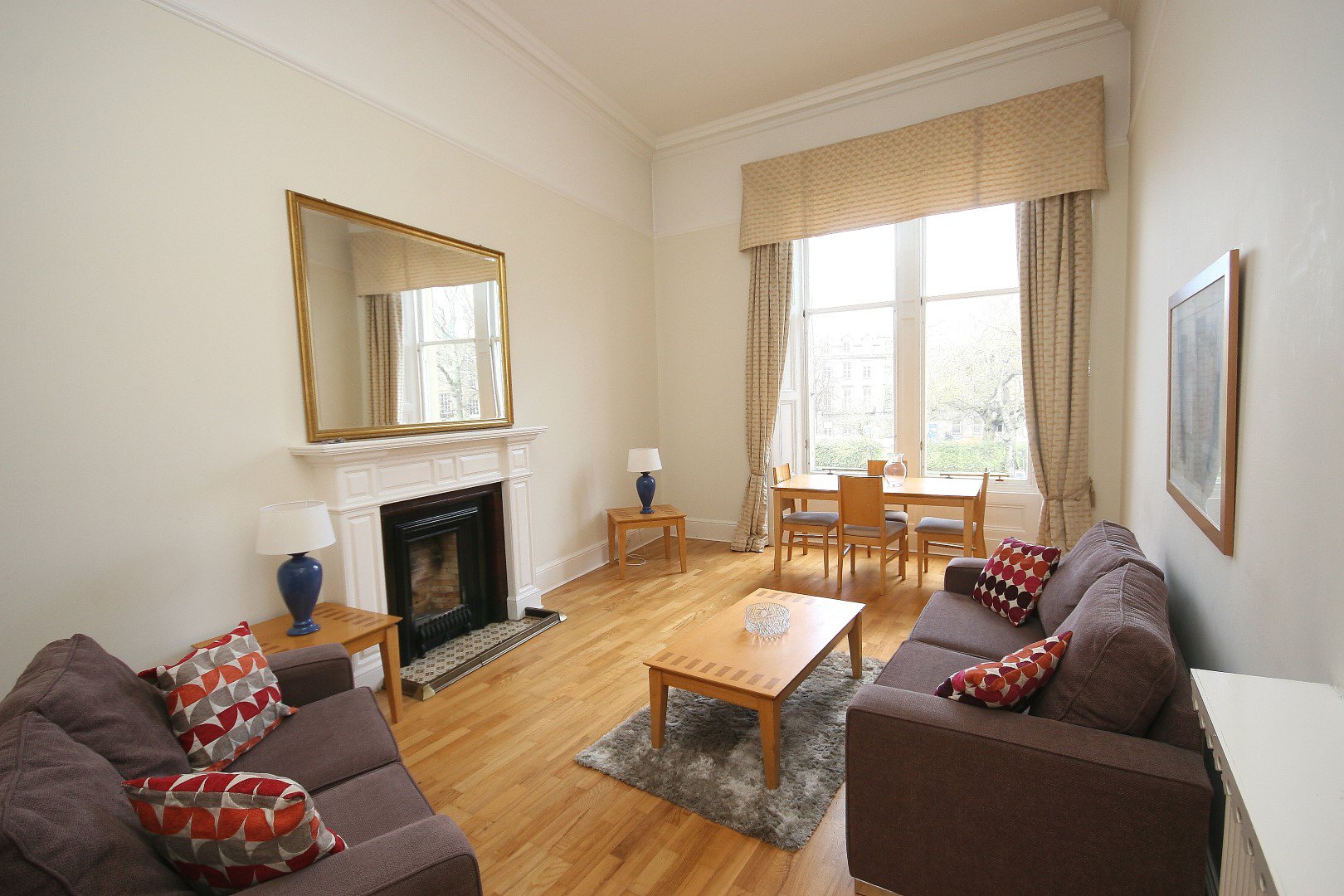10 1F3 Drumsheugh Place, West End